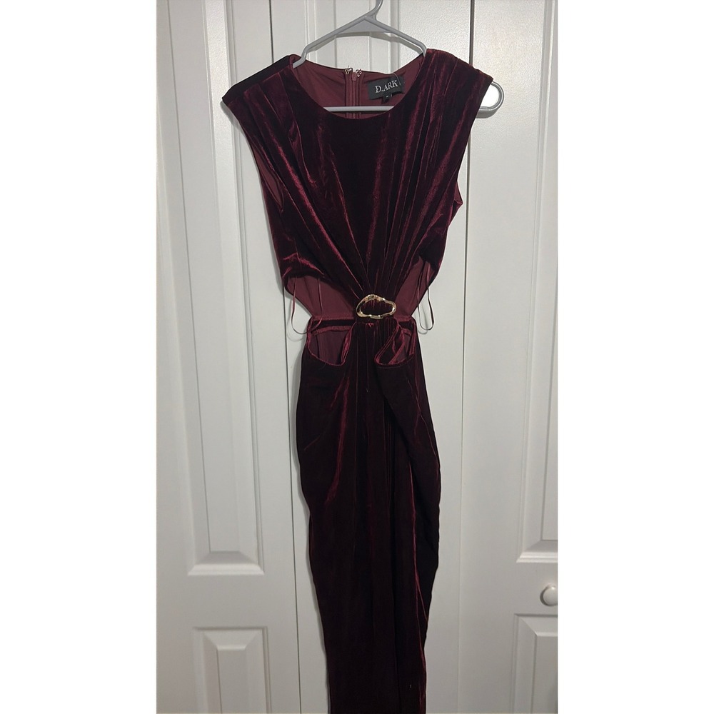 D.ARK Dress Velvet Cutout Burgundy Gold Hardware Midi M NWOT Aesthetic - Picture 3 of 12